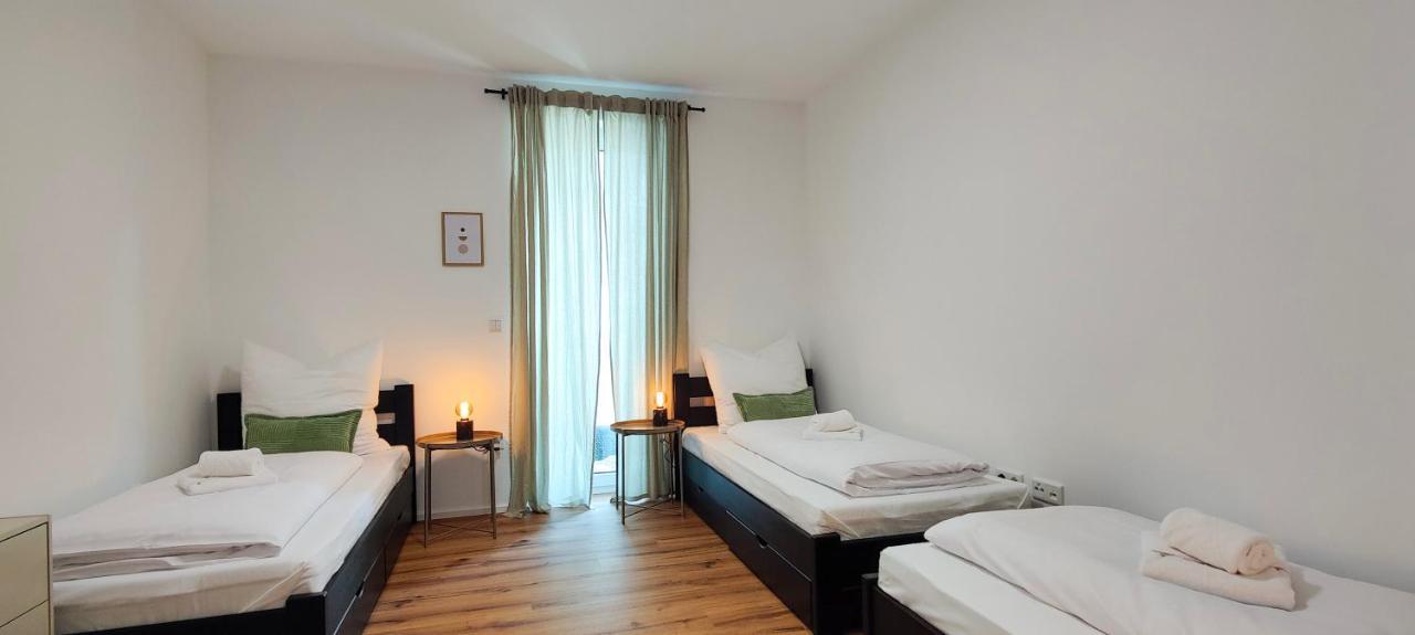 Hygge Home - Mit Garten Und Stellplatz Fuer Feriengaeste-, Monteure / Netflix / 10 Min. Zur Sinsheim Therme Und Zur Autobahn Экстерьер фото